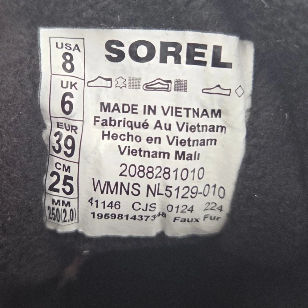 Sorel Kinetic Impact Conquest Plus Boots Women 8 Black White Waterproof Snow NEW
